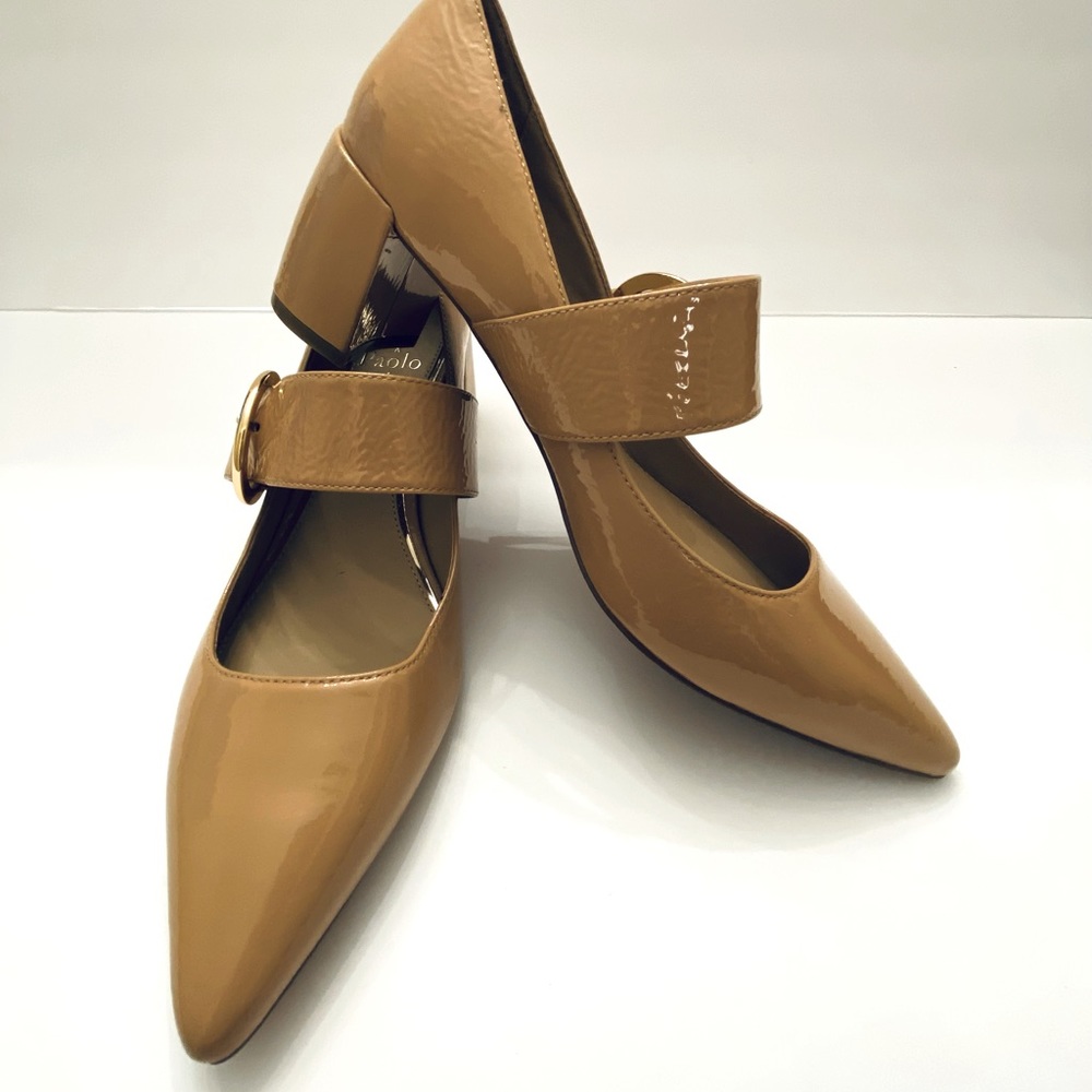 Paolo Shoes Size 7.5 Patent camel Block Heels.